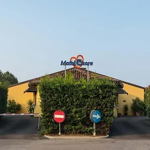 Motel Cuore Gadesco - - Cremona, Ca de' Mari