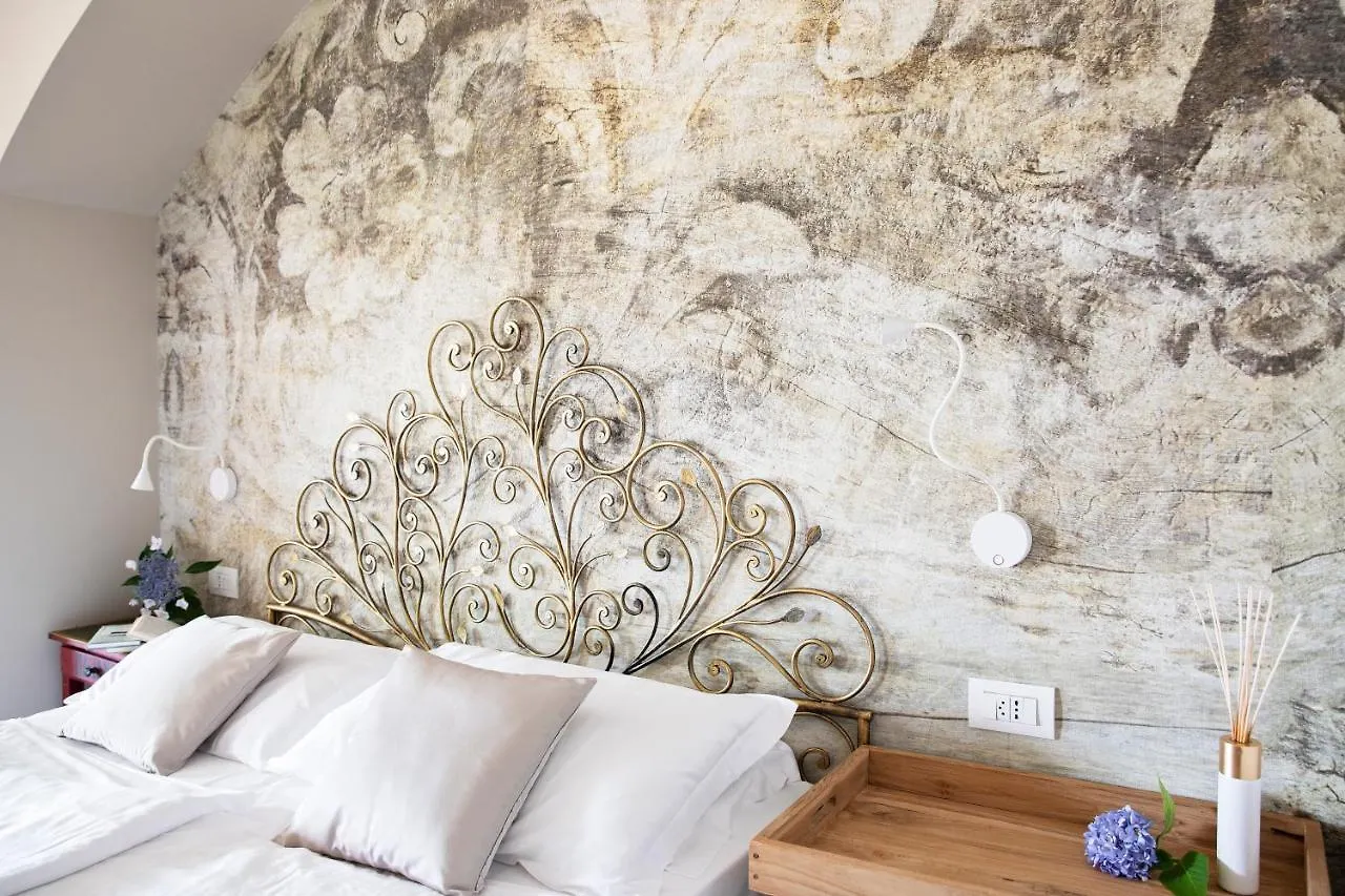 Camin Hotel Colmegna Luino Italia
