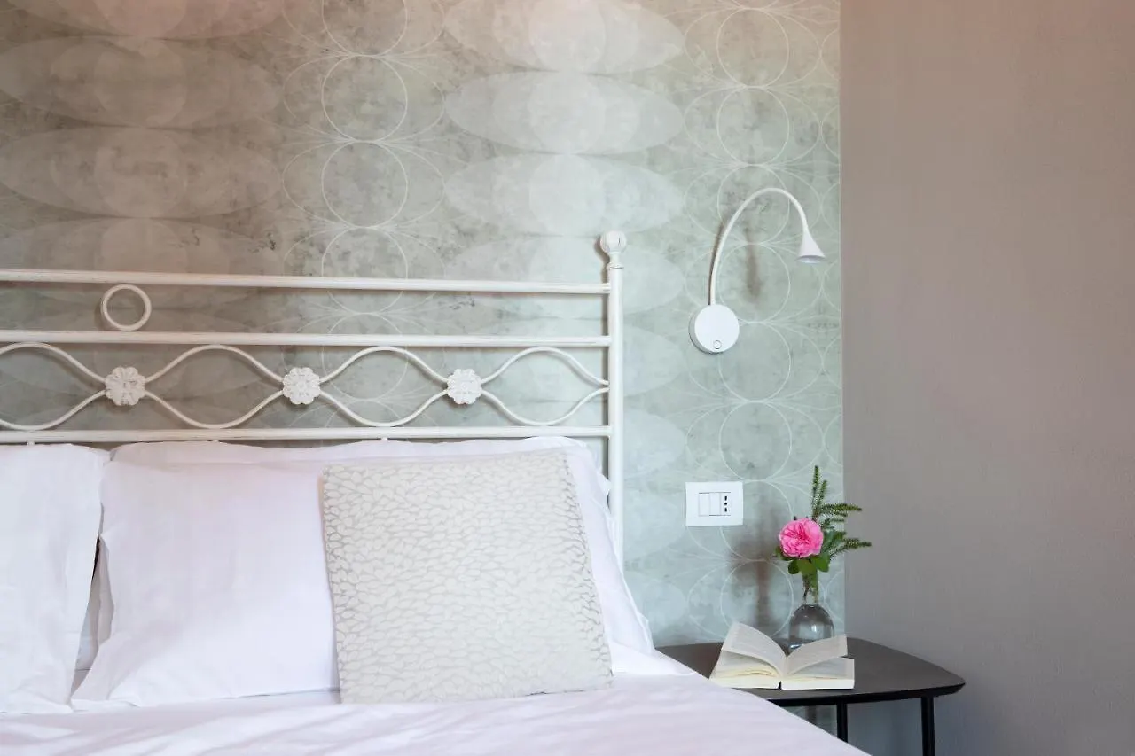 Camin Hotel Colmegna Luino