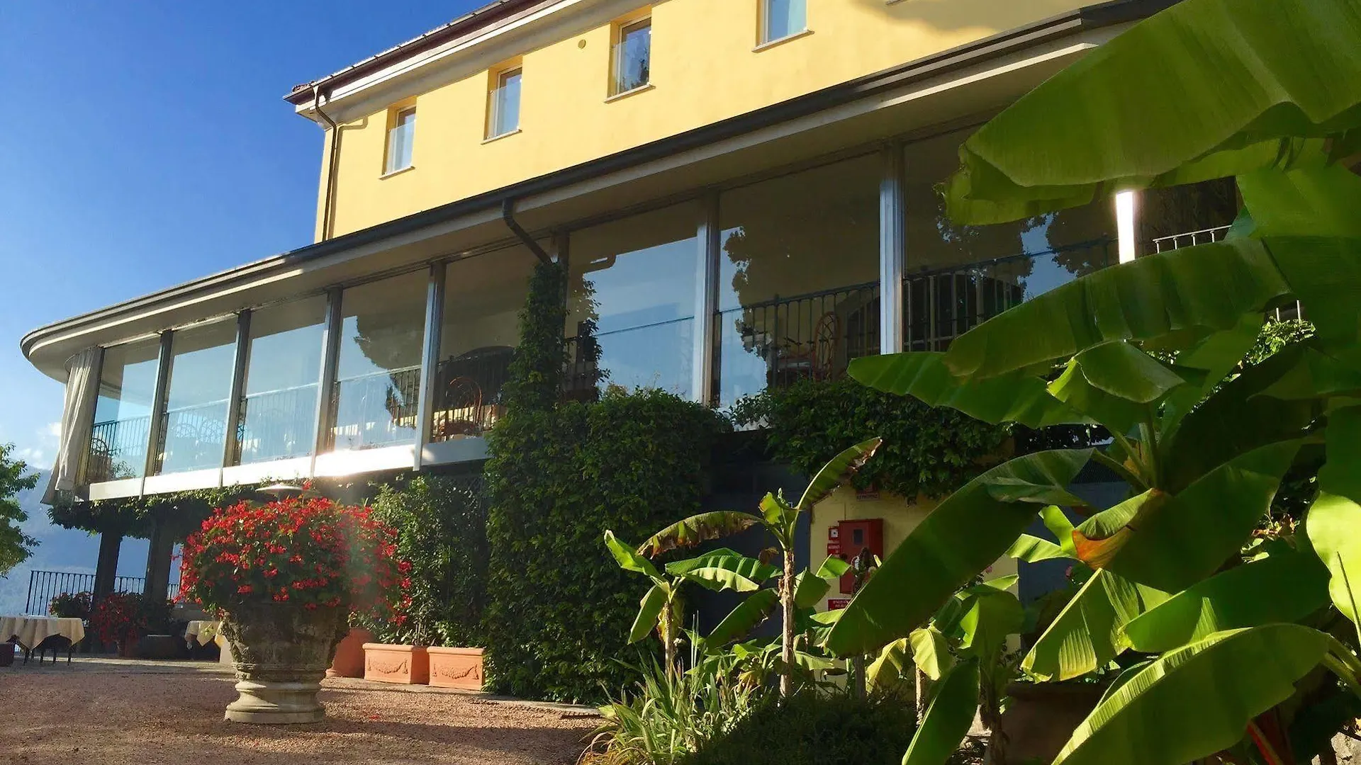 Relais Villa Porta Luino